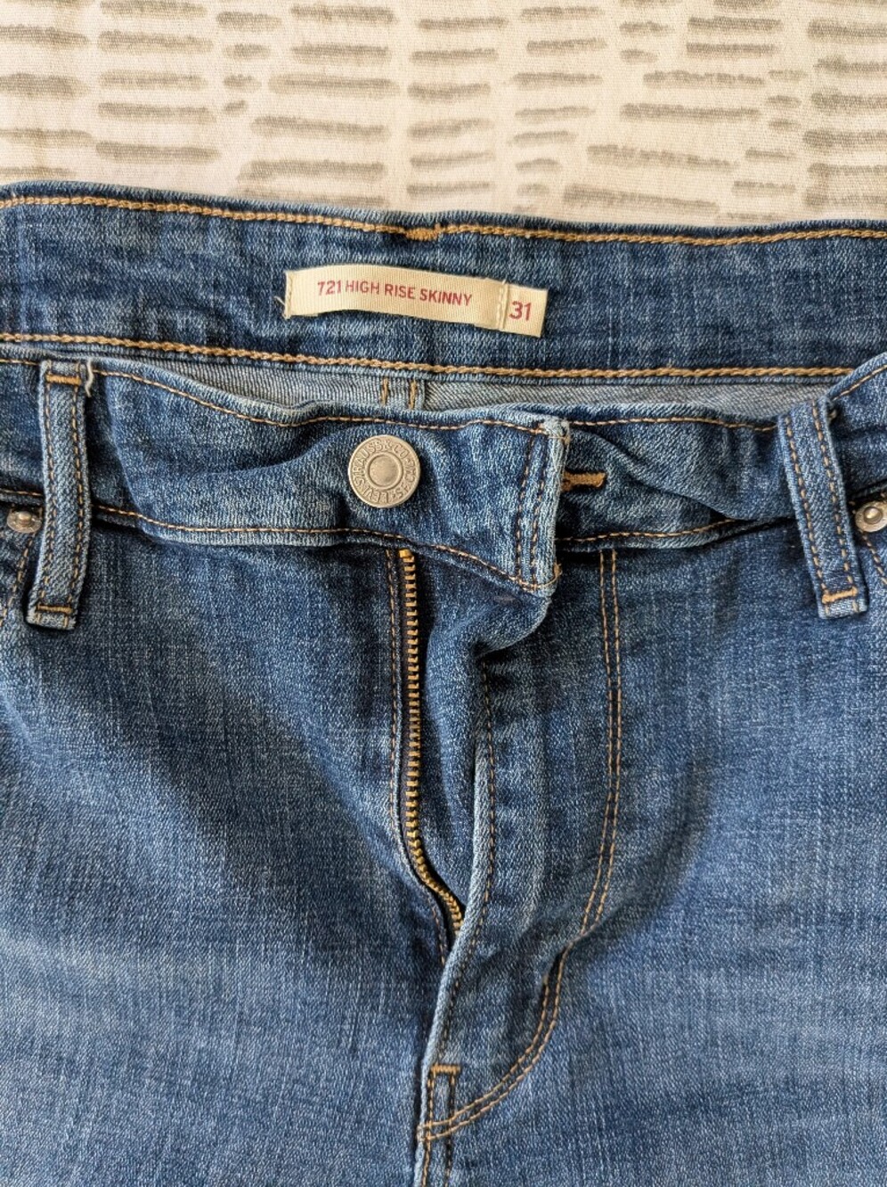 Levi's 721 High Rise Skinny Jeans - Blue